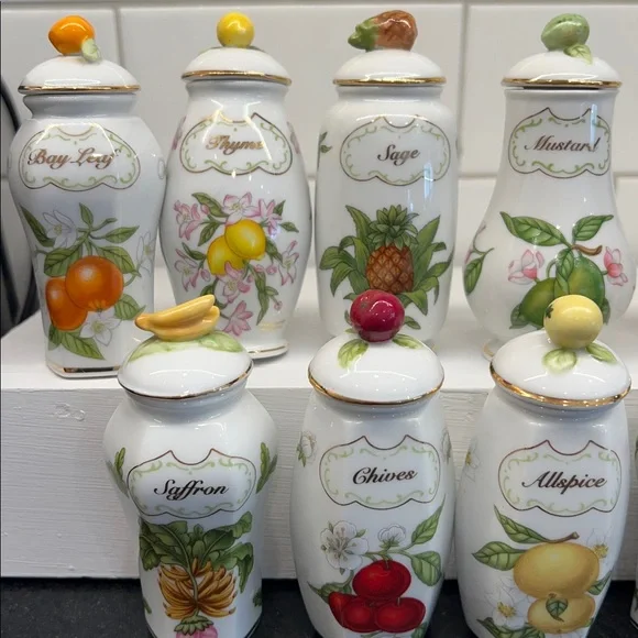 Lenox Orchard Spice Jars: set of 17 (1994) - Picture 5 of 9